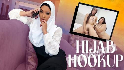 [HijabHookup, TeamSkeet] Nikki Knightly, Channy Crossfire (Help From a Friend) (SD 360p, 334 MB)