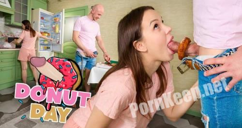 [ClubSweethearts, AdultPrime] Maddy Nelson - Donut day (07.06.2024) (FullHD 1080p, 2.27 GB)