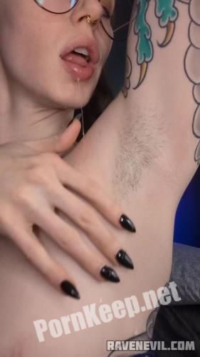 Raven Evil - Hairy Armpit Worship JOI (UltraHD 1920p, 431.59 MB)