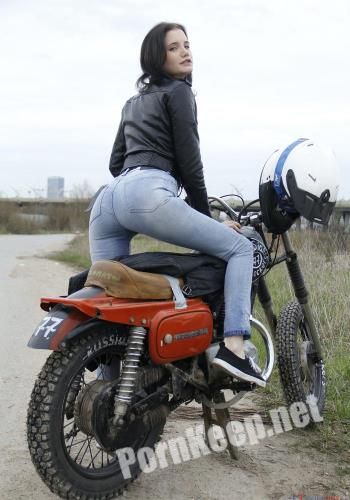 [PornBox] Queenlin - Biker Hard Fucked Teen Queenlin in The Ass (VK089) (FullHD 1080p, 2.71 GB)