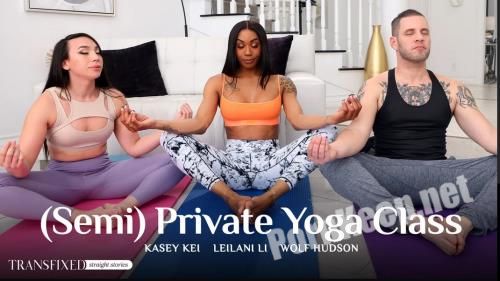 [Transfixed, AdultTime] Wolf Hudson, Kasey Kei, Leilani Li - (Semi) Private Yoga Class (SD 544p, 992 MB)
