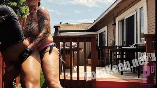 Electra Santiago - Hardcore Backyard Pegging (UltraHD 2160p, 1.92 GB)