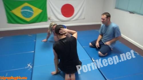 Grappling Girls in Action - Ggmilfwrestles5 (FullHD 1080p, 1.3 GB)