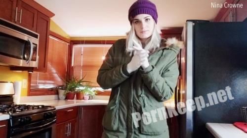 Nina Crowne - Surgical Gloves A Winter Fashion Trend (FullHD 1080p, 1.06 GB)